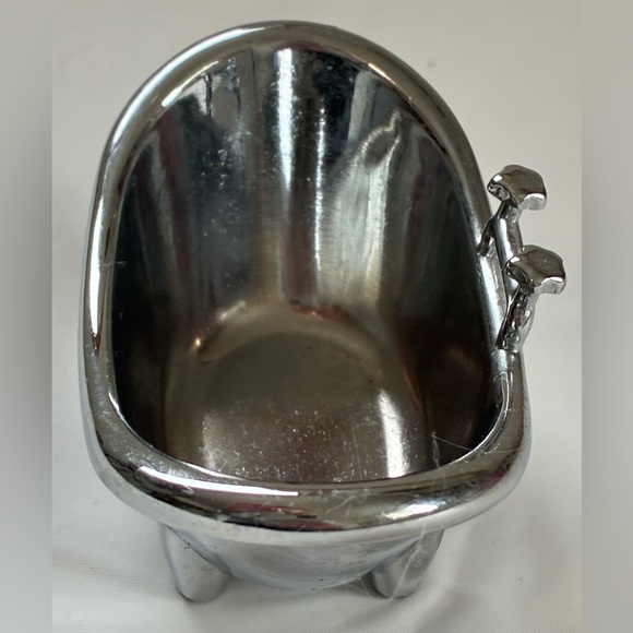 UMBRA CHROME PLATED BATHTUB TRINKET DISH - Picture 5 of 7